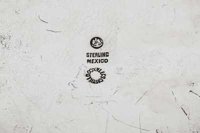 Lot 320 - A mid-century Mexican silver, hardstone and mixed metal cigarette box, Taxco circa 1950 by Los Castillo (est. 1939)