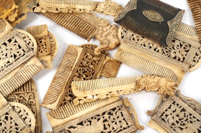 Lot 451 - A collection of Indian and Ceylonese bone and tortoiseshell combs