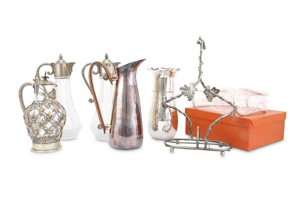 Lot 75 - A collection of silver plated table wares
