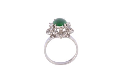 Lot 9 - A jade and diamond ring