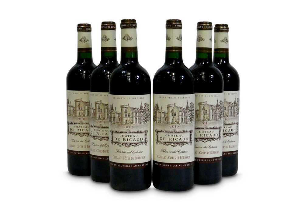 Lot 204 - Chateau
  De Ricaud 2010