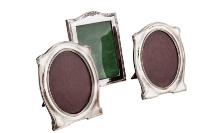 Lot 370 - A pair of George V sterling silver photograph frames, Birmingham 1920 by Jones & Crompton