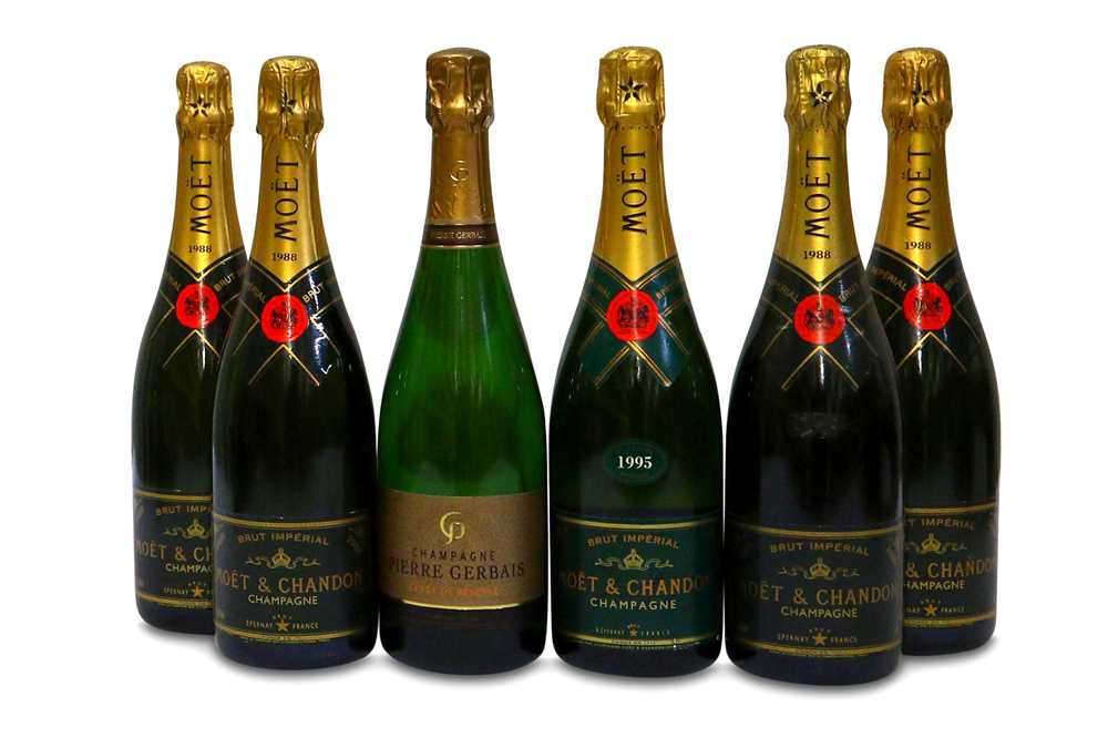 Lot 96 - Mixed Champagnes