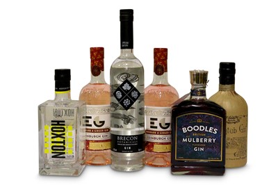 Lot 962 - Assorted Gin