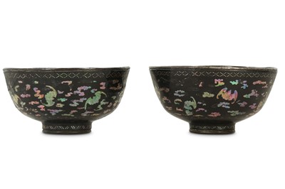 Lot 240 - A PAIR OF CHINESE LACQUE BURGAUTÉ 'BAT' BOWLS.