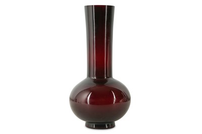 Lot 721 - A CHINESE PEKING GLASS AMBER-RED VASE.