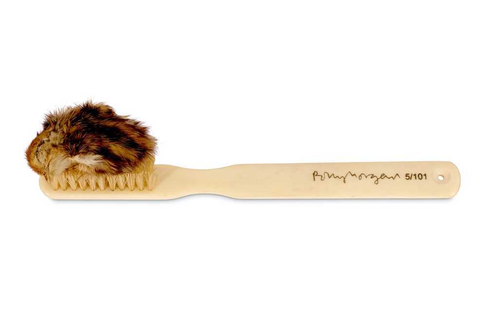 Lot 271 - Polly Morgan (b. 1980), 'Bad Breath'