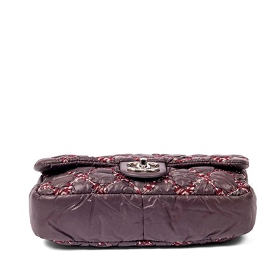 Lot 124 - Chanel Tweed On Stitch Medium Flap Bag