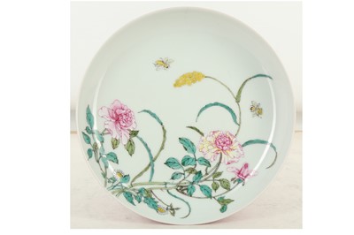 Lot 2 - A CHINESE FAMILLE ROSE PINK-BACKED DISH.