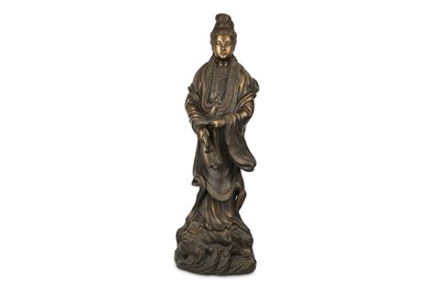 Lot 248 - A LARGE FUJIANESE GILT-DECORATED SHEN SHAO’AN-STYLE LACQUER FIGURE OF GUANYIN.