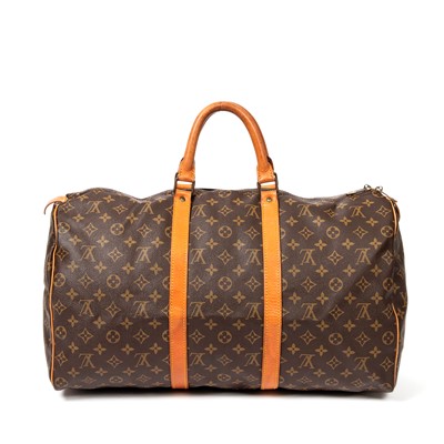Lot 259 - Louis Vuitton Green Taiga Leather Kendall