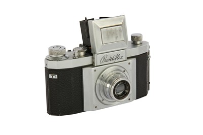 Lot 174 - A KW Praktiflex SLR Camera (V6)