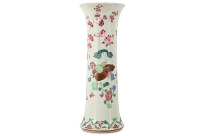 Lot 588 - A CHINESE FAMILLE ROSE VASE, GU.
