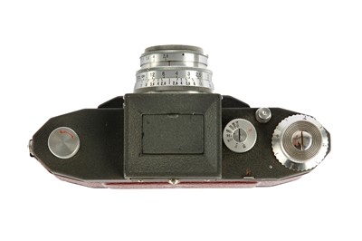 Lot 176 - A KW Praktiflex SLR Camera
