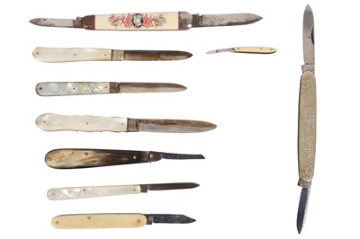 Lot 167 - A group of three mother of pearl silver bladed folding fruit knives