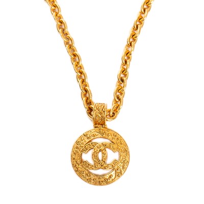Lot 304 - Chanel Round Studded Logo Pendant Necklace