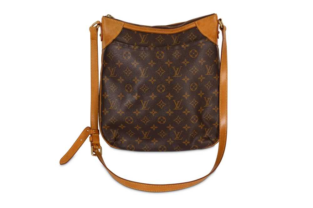 Lot 204 Louis Vuitton Monogram Odeon Gm