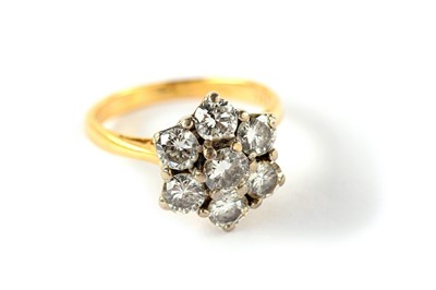 Lot 80 - A diamond cluster ring