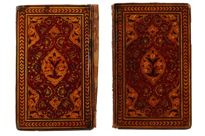 Lot 62 - * FOUR PAIRS AND A LOOSE LACQUERED PAPIER-MÂCHÉ BOOK BINDING