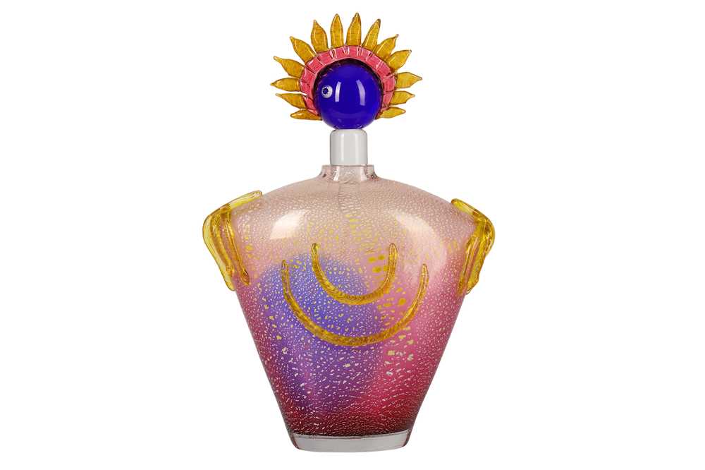 Lot 72 - A 20th Century Murano glass oversized perfume bottle