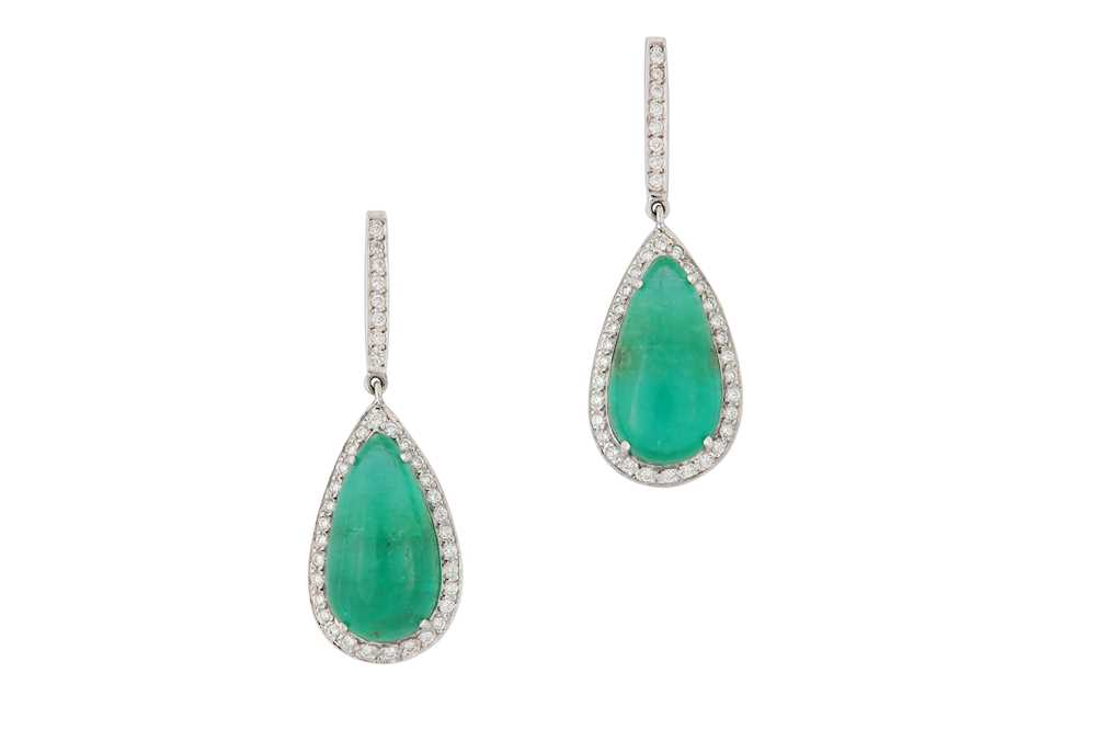 Lot 90 - A pair of emerald and diamond pendent earrings