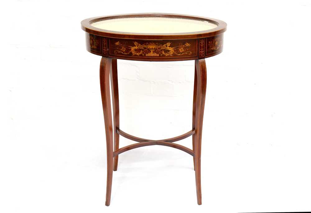 Lot 789 - An Edwardian mahogany and marquetry inlaid oval bijouterie table