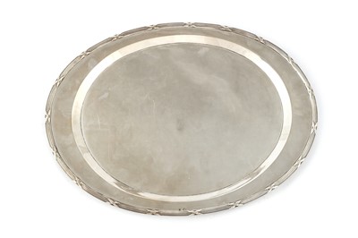 Lot 22 - A Austro-Hungarian 800 silver platter