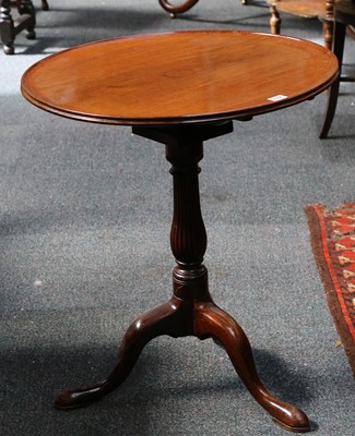 Lot 277 - A 19th Century mahogany dished circular tip...