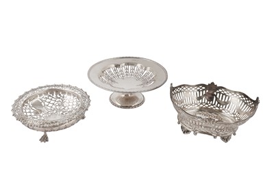 Lot 26 - A Victorian sterling silver footed nut bowl