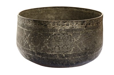 Lot 311 - A LARGE TINNED COPPER MAMLUK BASIN