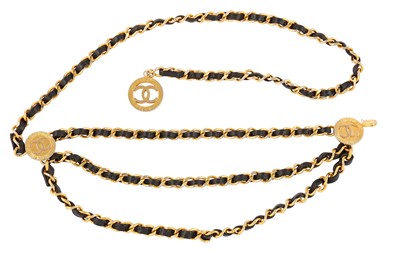 Lot 398 - Chanel CC Logo Leather Chain Belt