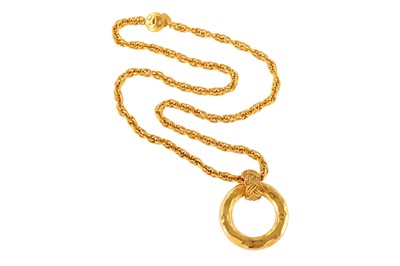 Lot 418 - Chanel Open Circle Pendant Necklace