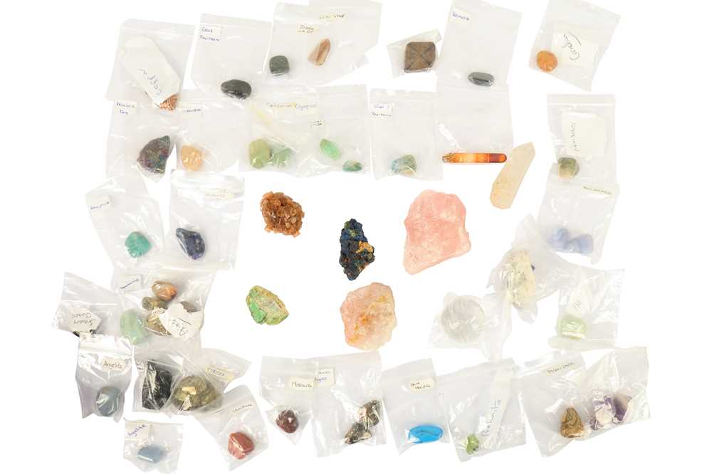 Lot 119 - A collection of semi-precious gems and crystals