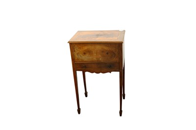 Lot 481 - A late 19th Century walnut work table