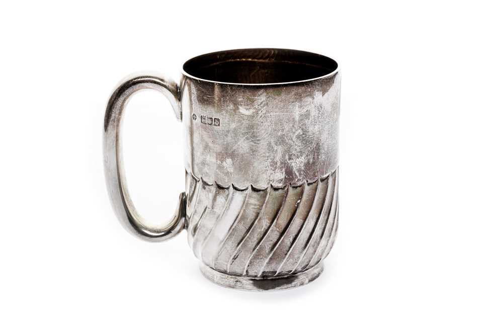 Lot 5 - A late Victorian sterling silver tankard