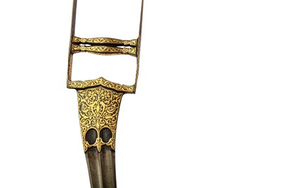 Lot 335 - A GOLD-DAMASCENED STEEL PUSH DAGGER (KATAR)