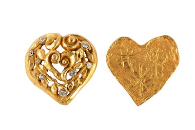 Lot 502 - Christian Lacroix Statement Heart Brooches