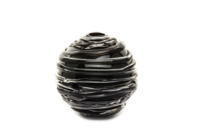 Lot 94 - A contemporary Loco Glass vase from the Strata range
