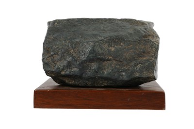 Lot 173 - A GREY SCHIST CAPITAL CARVING WITH BUDDHA IN ABHAYA MUDRA