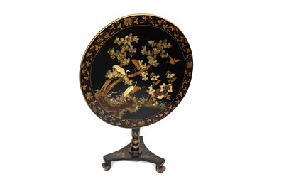 Lot 652 - Chinoiserie Laquered Table