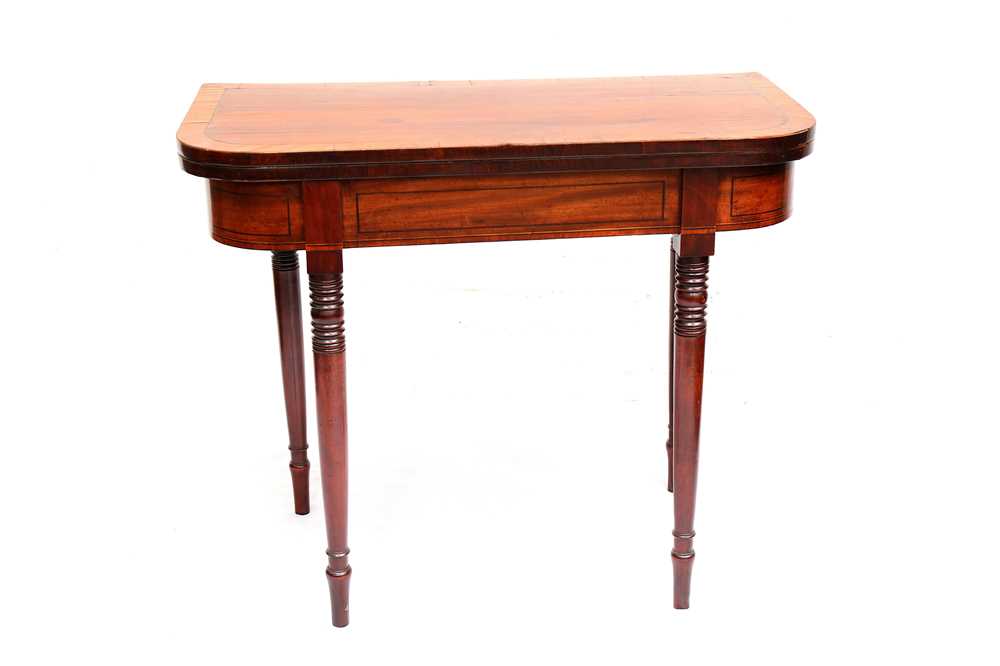 Lot 657 - Georgian Tea Table