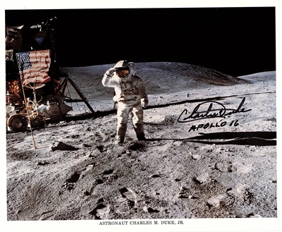 Lot 356 - Apollo 16.- Charles Duke