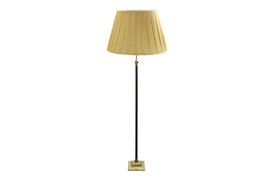 Lot 813 - An early 20th Century brass standard lamp