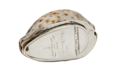 Lot 238 - A rare Victorian Scottish provincial silver mounted cowrie shell snuff box, Dundee circa 1850 by Robert Farquharson (active 1841-c.1878)