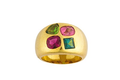 Lot 22 - A multi-coloured tourmaline dress ring