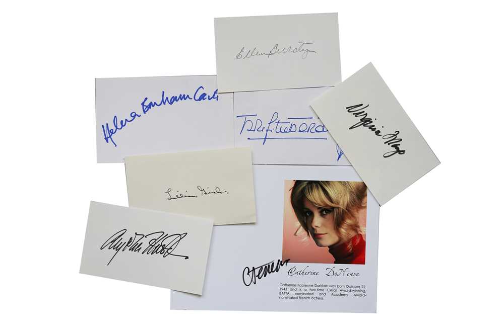 Lot 24 - Autograph Collection.- Actresses