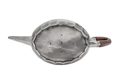 Lot 312 - A George III sterling silver teapot on stand, London 1797 by Robert and David Hennell II (reg. 15th July 1795)