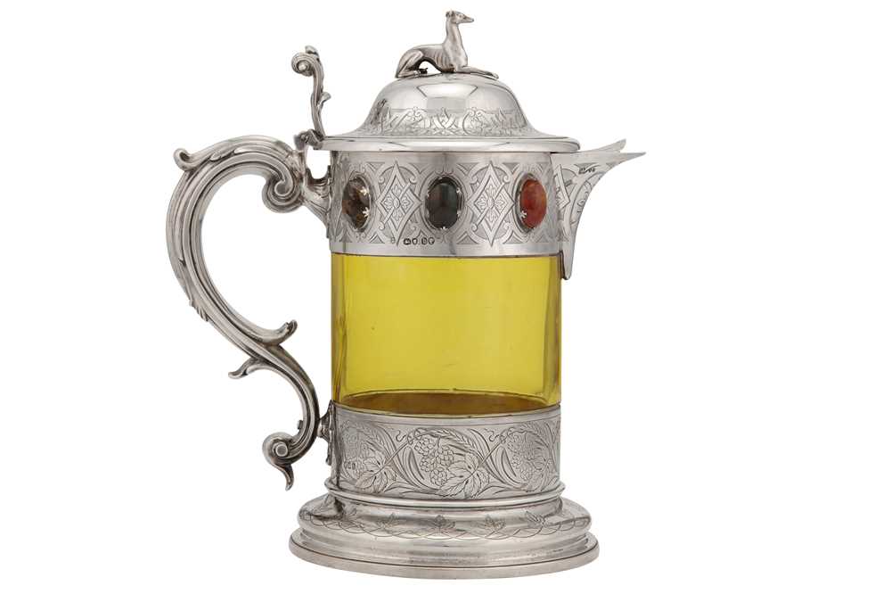 Lot 349 - A Victorian sterling silver and agate mounted tankard jug, London 1863 by Edward & John Barnard