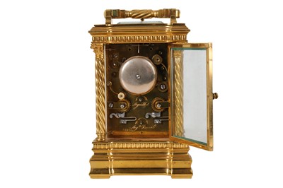 Lot 30 - A FINE LATE 19TH CENTURY FRENCH GILT BRONZE CARRIAGE CLOCK WITH ALARM AND REPEAT