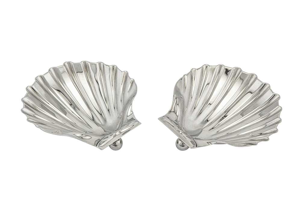 Lot 364 - A pair of Victorian sterling silver butter shells, London 1890 by John Samuel Hunt and Robert Roskell